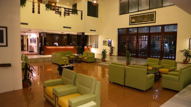 Inderlok Hotel Dehradun Interior foto