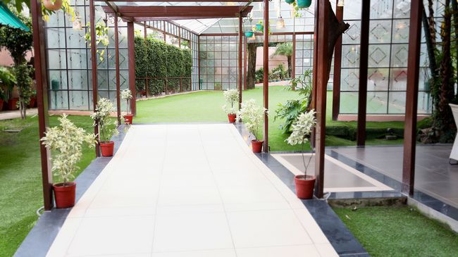 Inderlok Hotel Dehradun Einrichtungen foto